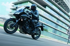 骑摩托车图片下载